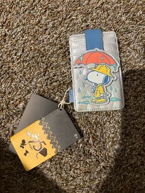 Snoopy Rainy Day Hallmark Exclusive Cardholder (Read)